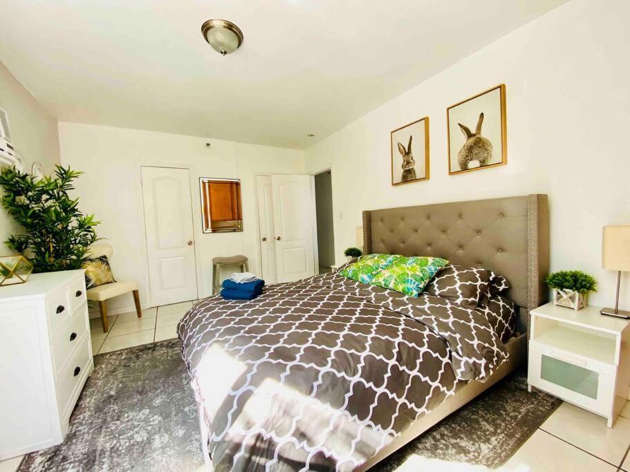 Appartement Just 1 Block From The Beach! *