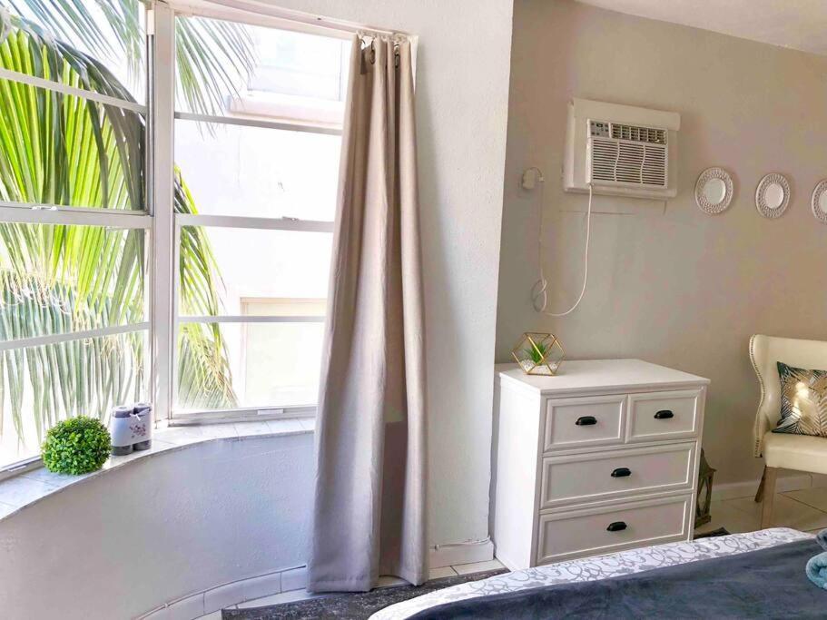 Just 1 Block From The Beach! Appartement Miami Beach